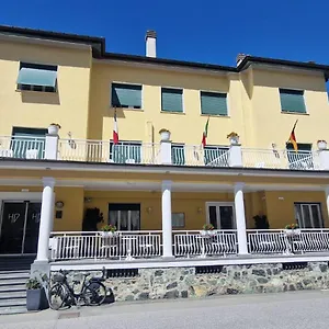 Hotel Dora, Levanto